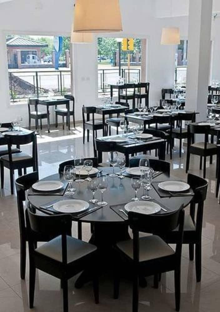 Pro Hotel Pilar  Eksteriør bilde